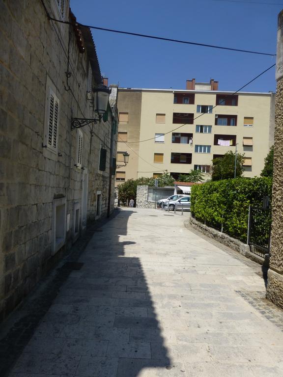 Apartment Elena Rooms Split Exterior foto